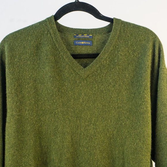 Vintage Green Cashmere Sweater - Picture 2 of 5